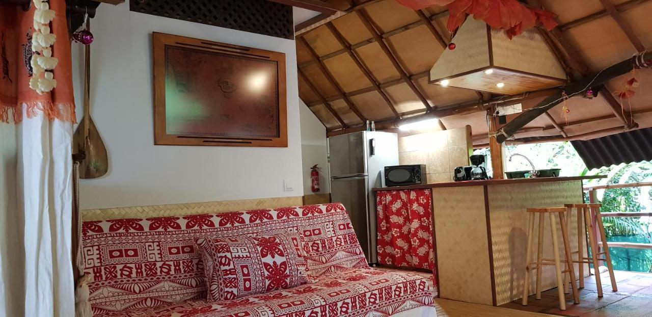 Location " La Pirogue " Maison D'Hotes A Moorea Haapiti Eksteriør billede